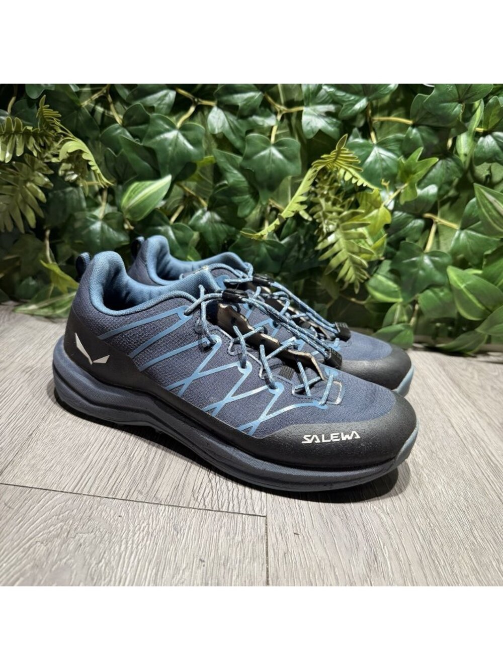 Salewa Wildfire 2 Kids Youth 4 Navy Blue Hiking Shoes